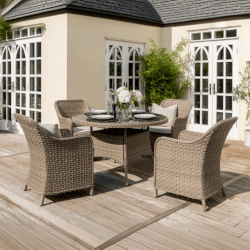 Small Image of Kettler Charlbury 4 Seat Dining Set with Signature Cushions