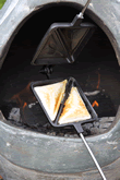 Gardeco Cast Iron Toastie Iron