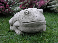 Bullfrog Stone Garden Ornament