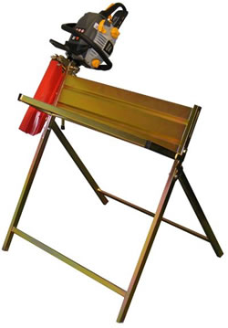 The Handy Sawhorse with Chainsaw Support