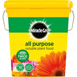 Miracle-Gro All Purpose Soluble Plant Food 2kg Tub (016923)