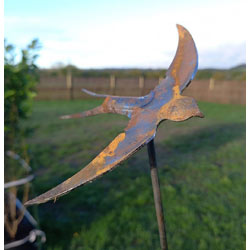 Small Image of Decorative Swallows Border Stake In Sturdy Metal - 150cm