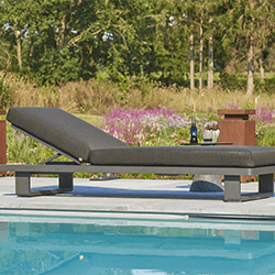Small Image of Life Fitz Roy Single Sun Lounger in Lava / Graphite