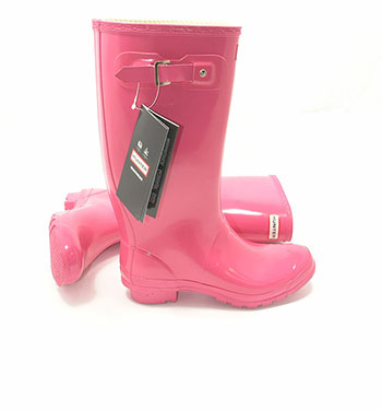 Huntress Gloss Wellies in Fuchsia - With Free Hotties