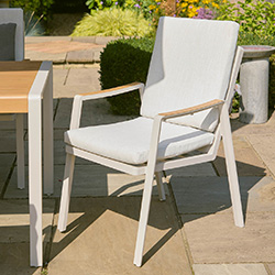 Extra image of LG Lisbon 4 Seat Dining Set with 2.5m Parasol
