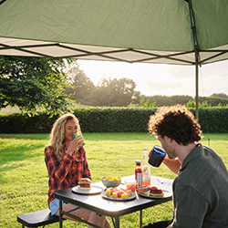 Extra image of Coleman FastPitch OnePush Shelter Medium - 3 x 3m