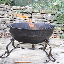 Small Image of Gardeco Elidir Cast Iron Fire Bowl with BBQ Grill