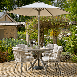 Image of Hartman Aries 4 Seat Round Dining Set