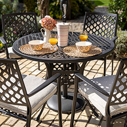 Extra image of Hartman Avebury 4 Seat Dining Set in Bronze / Oatmeal