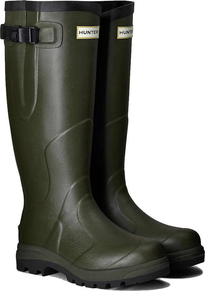 Hunter Balmoral Classic Wellington Boots - Dark Olive - £85.01 ...