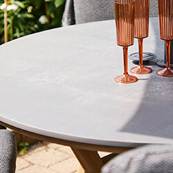 Extra image of LG Peru 4 Seat Dining Set with 2.5m Parasol