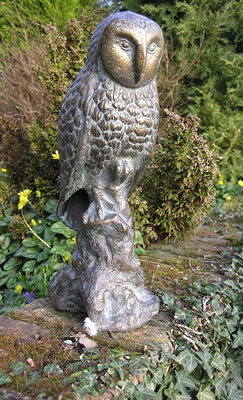 Image of Cast Iron Large Owl - Bronze Patina