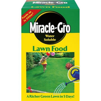 Image of Miracle-Gro Water Soluble Lawn Food 1kg (011149)