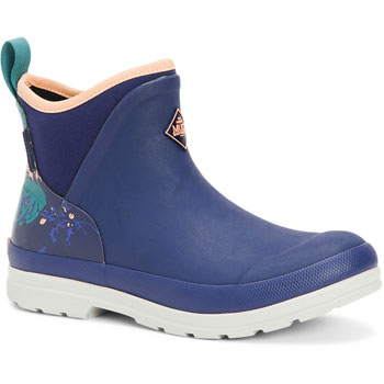 Image of Muck Boots Originals Ankle - Astral Aura / Floral UK Size 7
