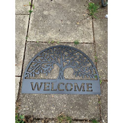 Extra image of Welcome Sign With Tree Of Life in a Black Finish - 60cm dia.