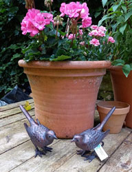 Extra image of Pair of Birds Garden Sculpture (20cm long)