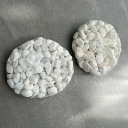 Extra image of 2 bags of 1kg White Stones (2kg)