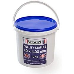 Small Image of 10Kg Tub of Galvanised Fencing Staples, 40 x 4mm