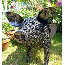 Extra image of Big Pig Decorative Filigree Metal Ornament, 60 x 90cm