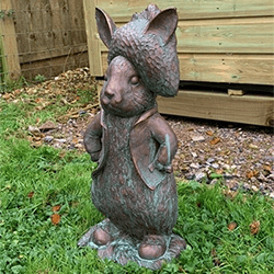 Extra image of Sculpture of Benjamin Bunny - Aged Verde Finish