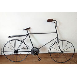 Extra image of Fantastic large (1m long) metal gents retro bicycle metal wall art plaque