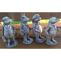 Extra image of Miniature set of Wind in the Willows Characters in Solid Stone resin aged patina