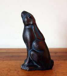 Extra image of Miniature Moongazing Hare Garden Sculpture