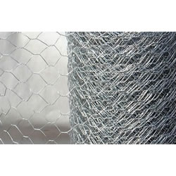 Small Image of 1.8m tall x 50m roll of extra strong heavy duty chicken wire mesh