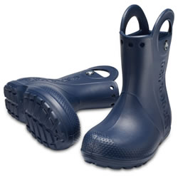 Extra image of Crocs Handle It Rain Kids' Wellington Boots in Navy
