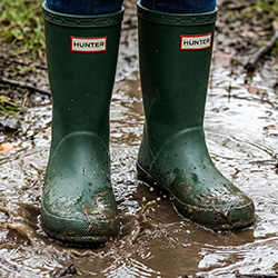 Extra image of Kids First Hunter Wellies - Green