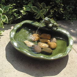 Image of Solar Powered Water Feature - Ceramic Frog