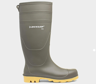 Image of Dunlop Universal Wellington Boot in Green